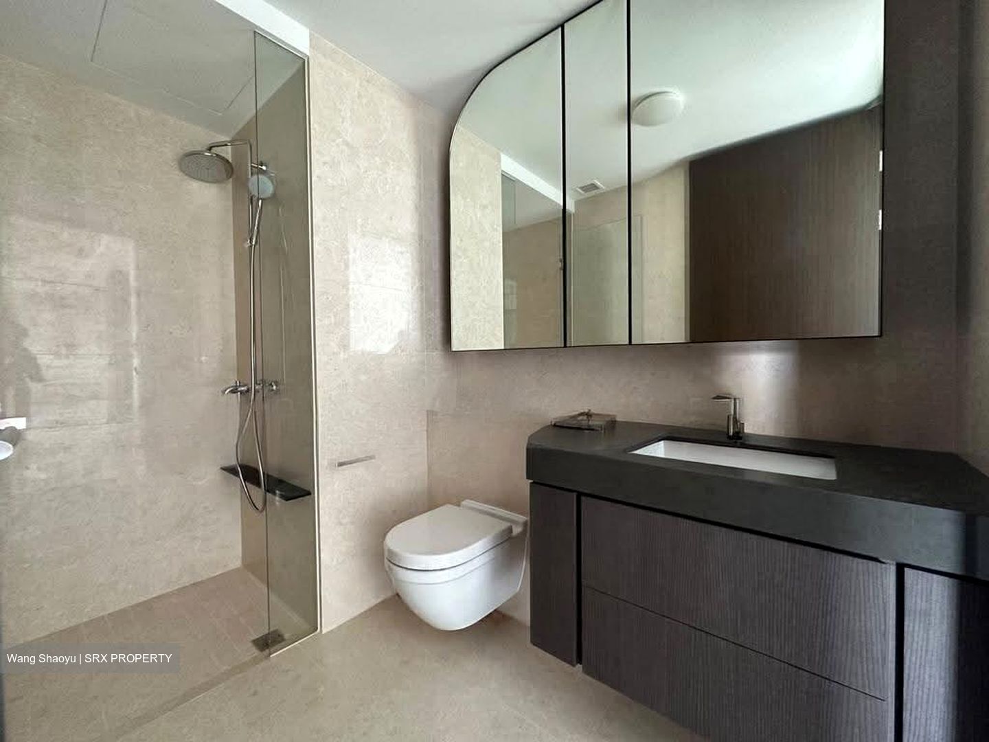 Avenue South Residence (D3), Apartment #627457811